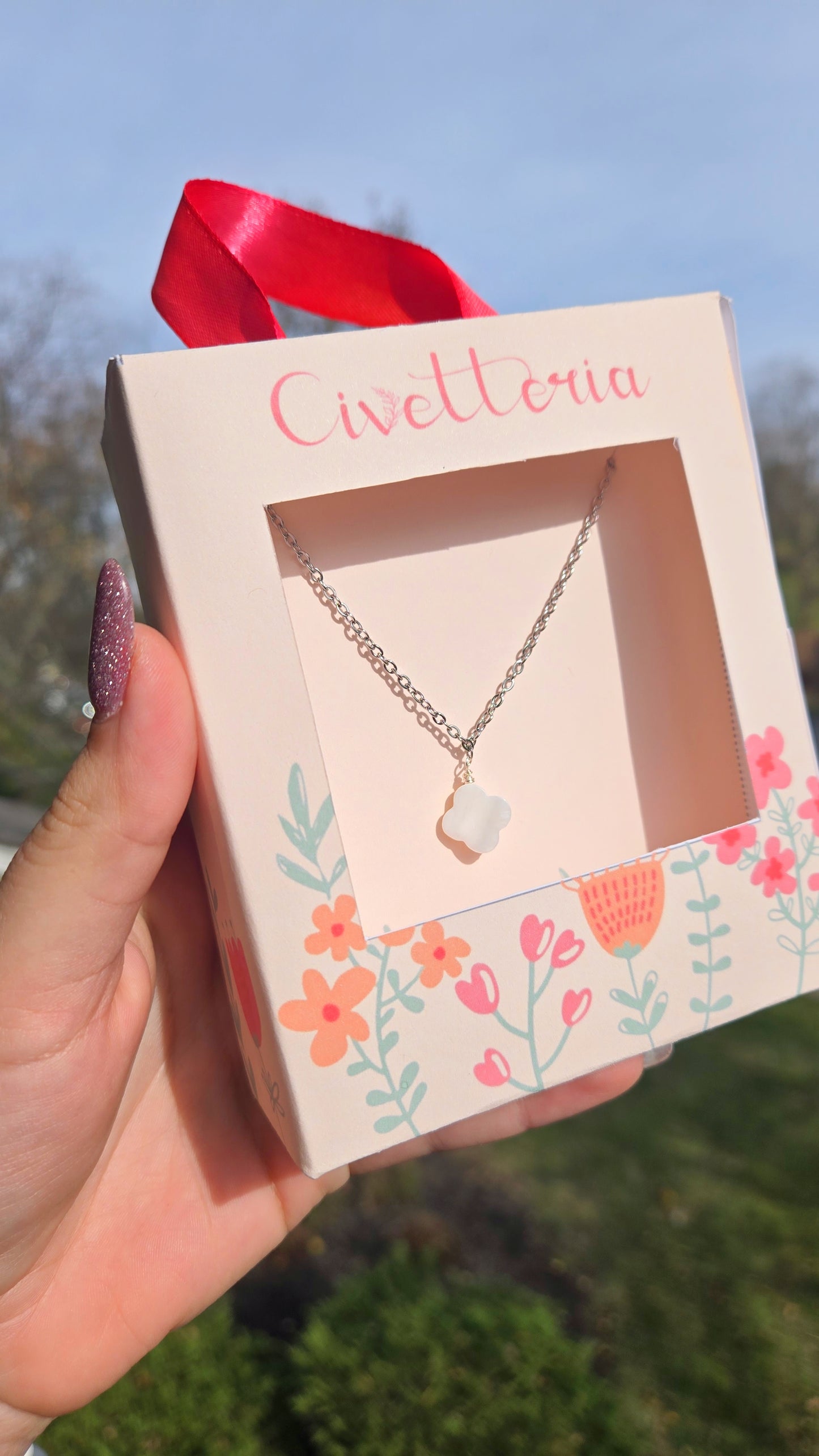 Chain Clover