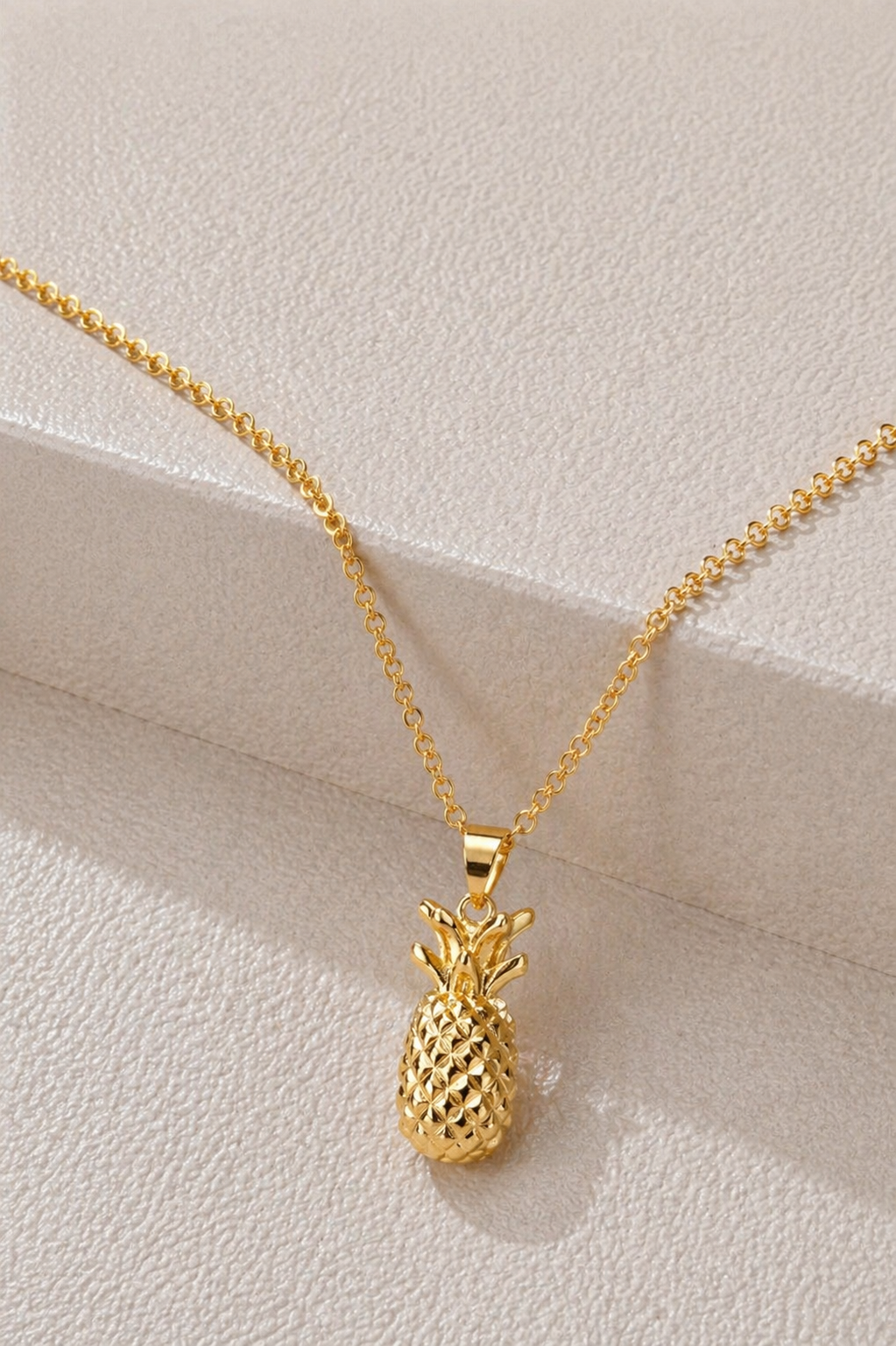 Chain Pineapple
